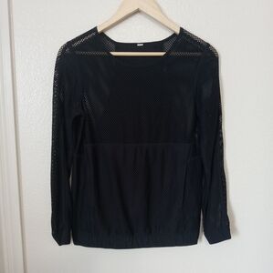 Lululemon Black Mesh Long Sleeve Top Athleisure Gym EUC